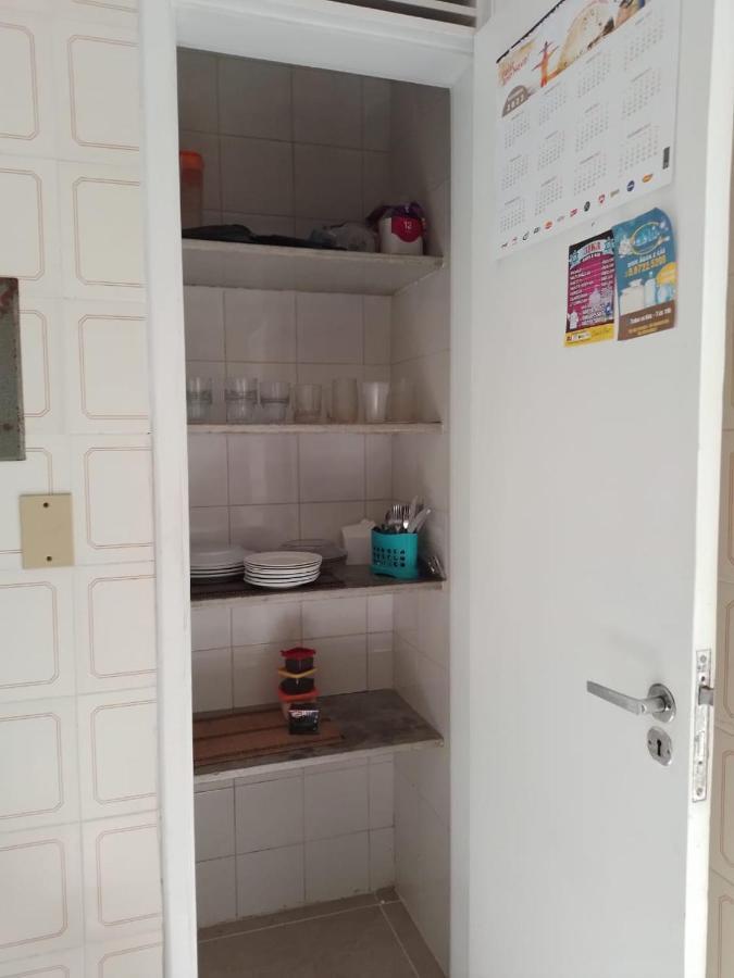 Espacoso Apartamento A 100 Metros Da Praia Do Futuro