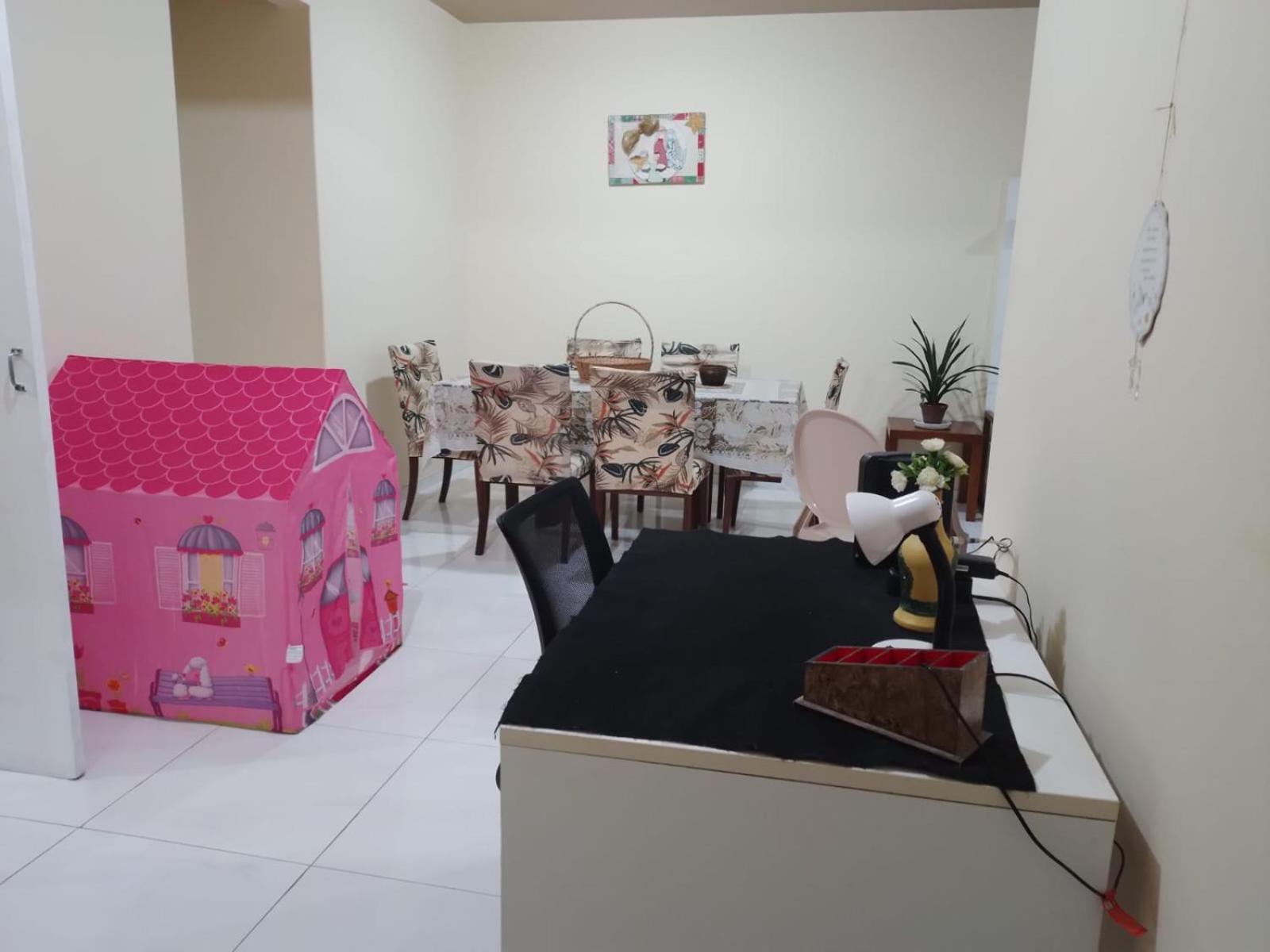 Espacoso Apartamento A 100 Metros Da Praia Do Futuro Apartamento *