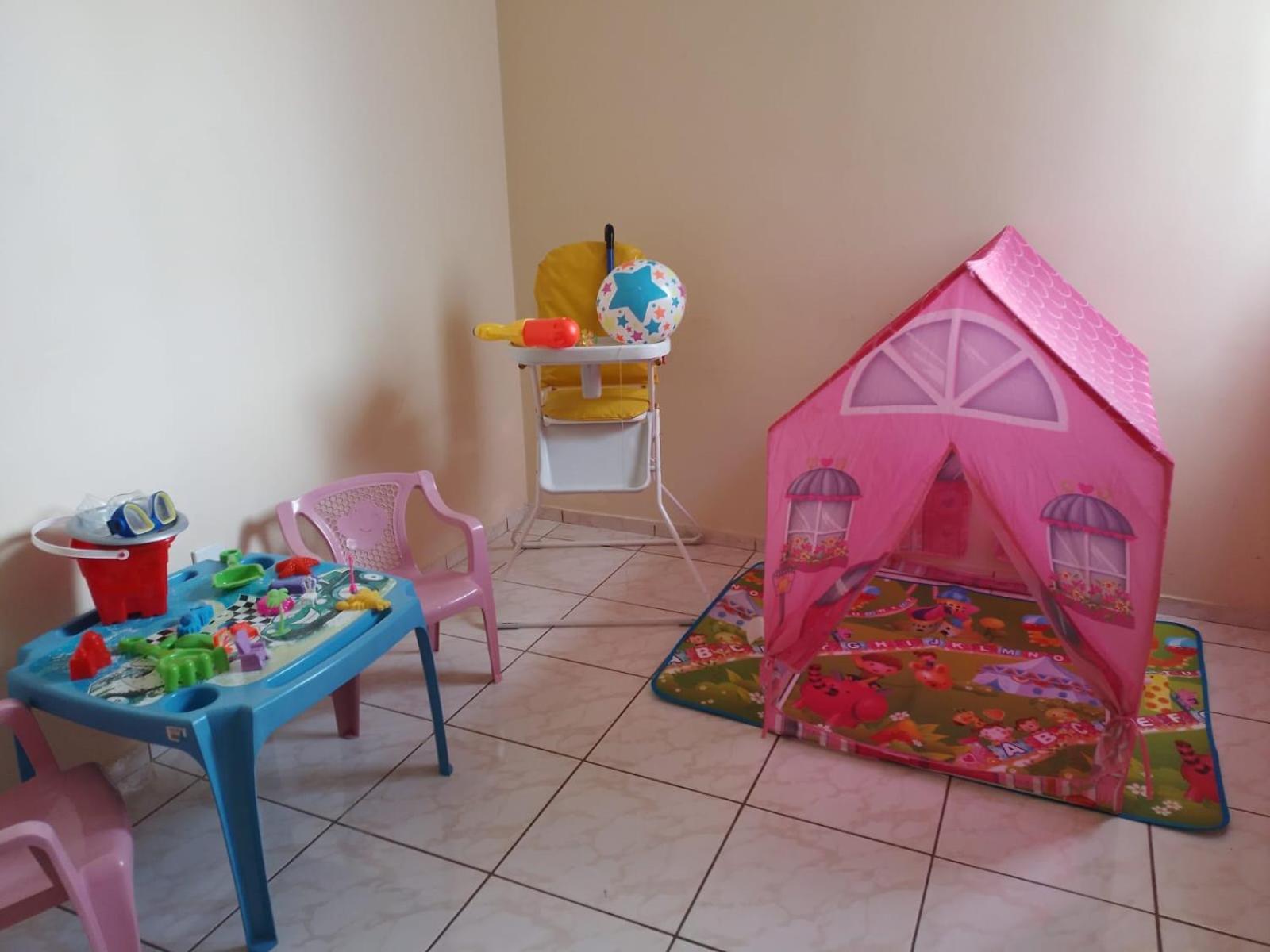 Apartamento Espacoso Apartamento A 100 Metros Da Praia Do Futuro *